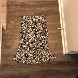 Kate Kasin Velvet Cheetah Print Trumpet Skirt